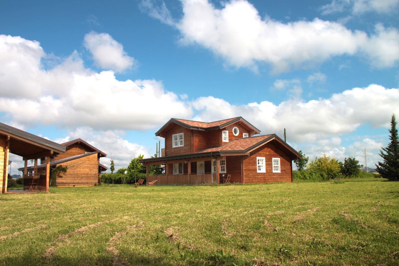 Evolution Camp Hotel Sant'Ippolito Exterior photo